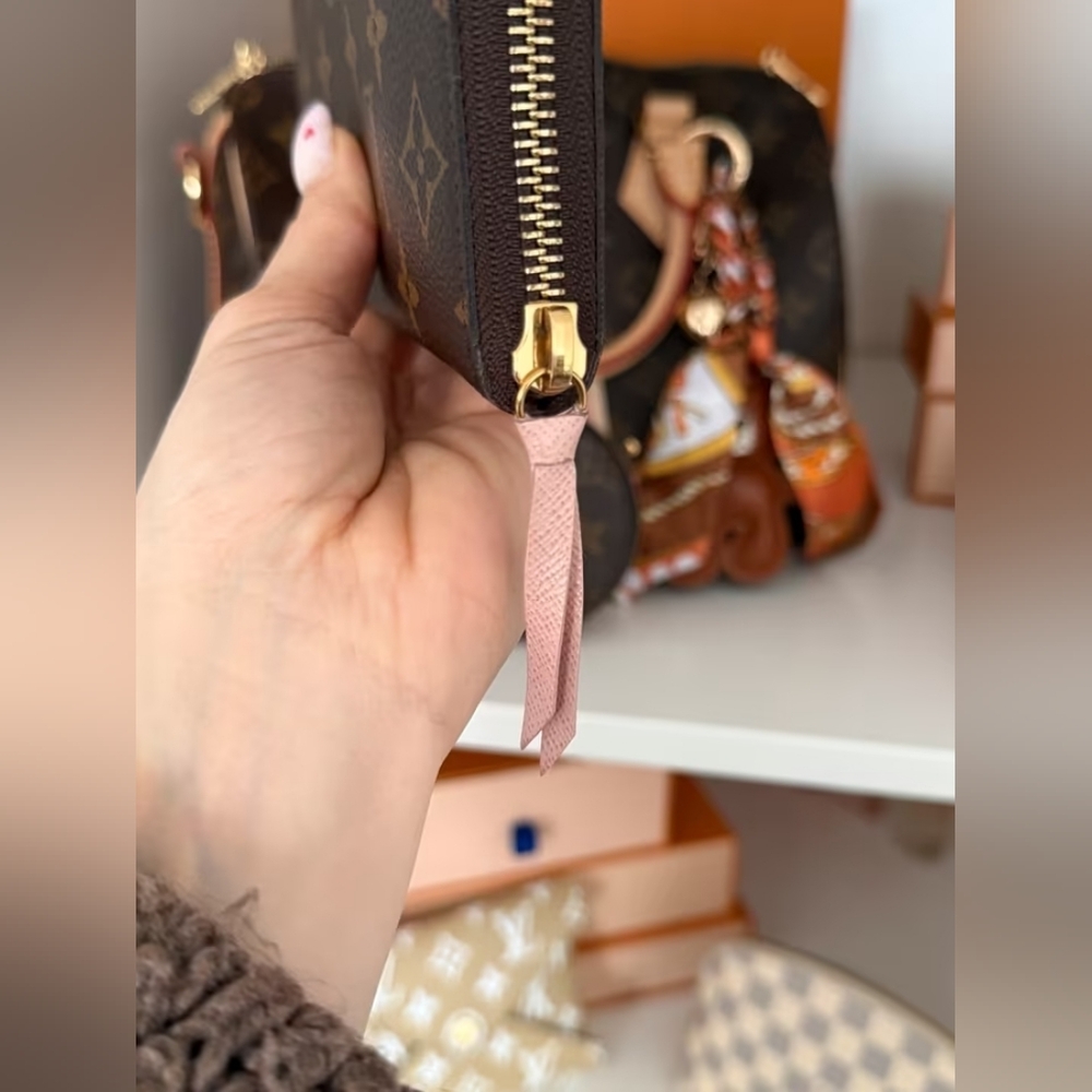 Louis Vuitton Clemence Zipper Wallet Rose Ballerine - Picture 7 of 16